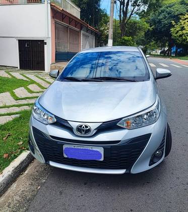 TOYOTA YARIS 1.3 16V FLEX XL PLUS TECH MULTIDRIVE